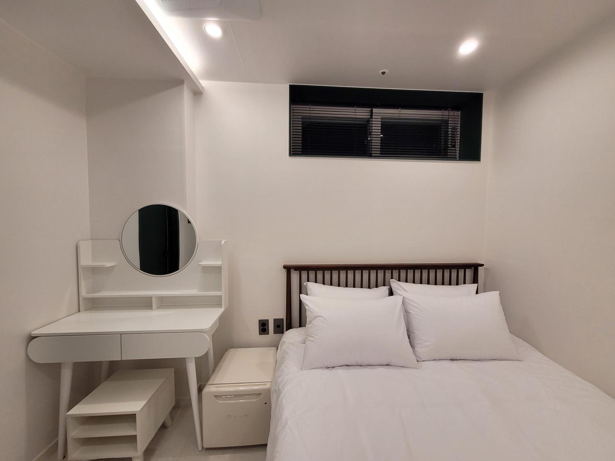 Honesty Station Hostel Seoul